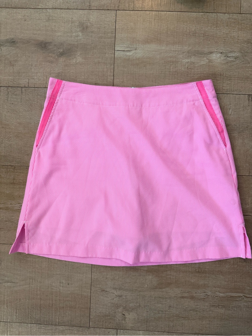 Lady Hagen Golf skort pinstriped bubblegum Pink seersucker ribbon detail sz 4